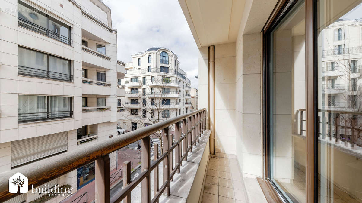 Appartement à LEVALLOIS-PERRET