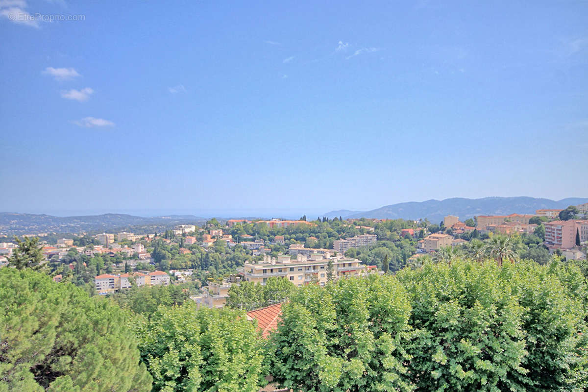 Appartement à GRASSE