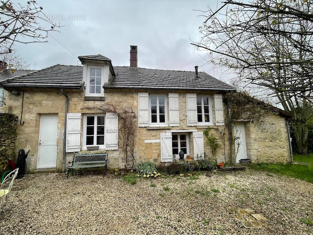 Maison à SENLIS