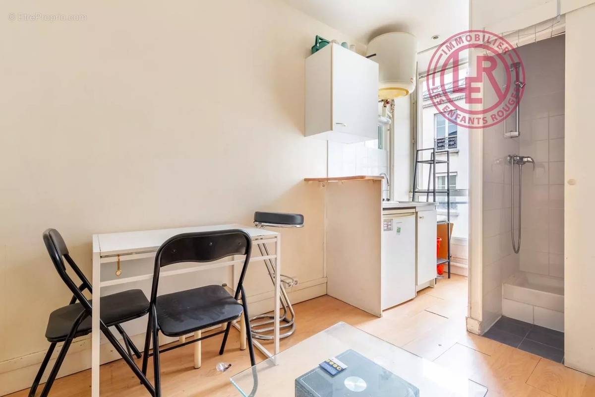 Appartement à PARIS-11E