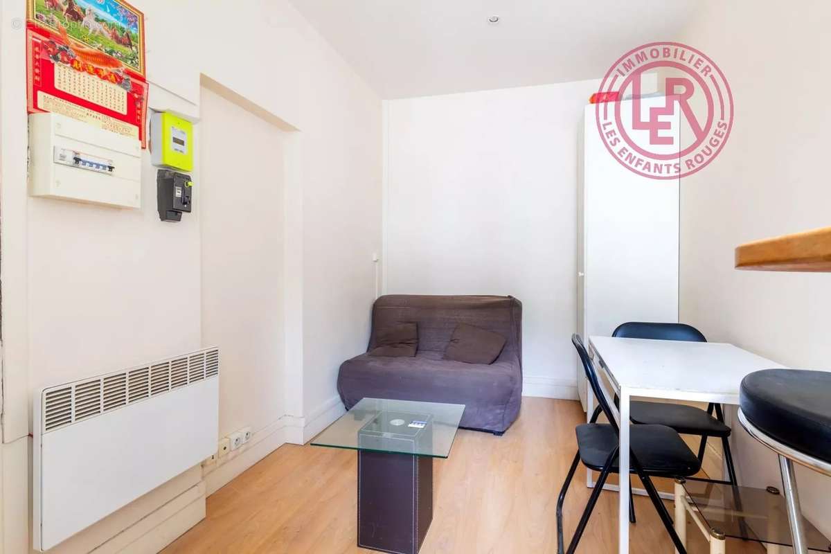 Appartement à PARIS-11E