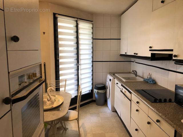 Appartement à BUC