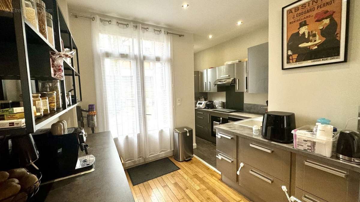 Appartement à LE RAINCY