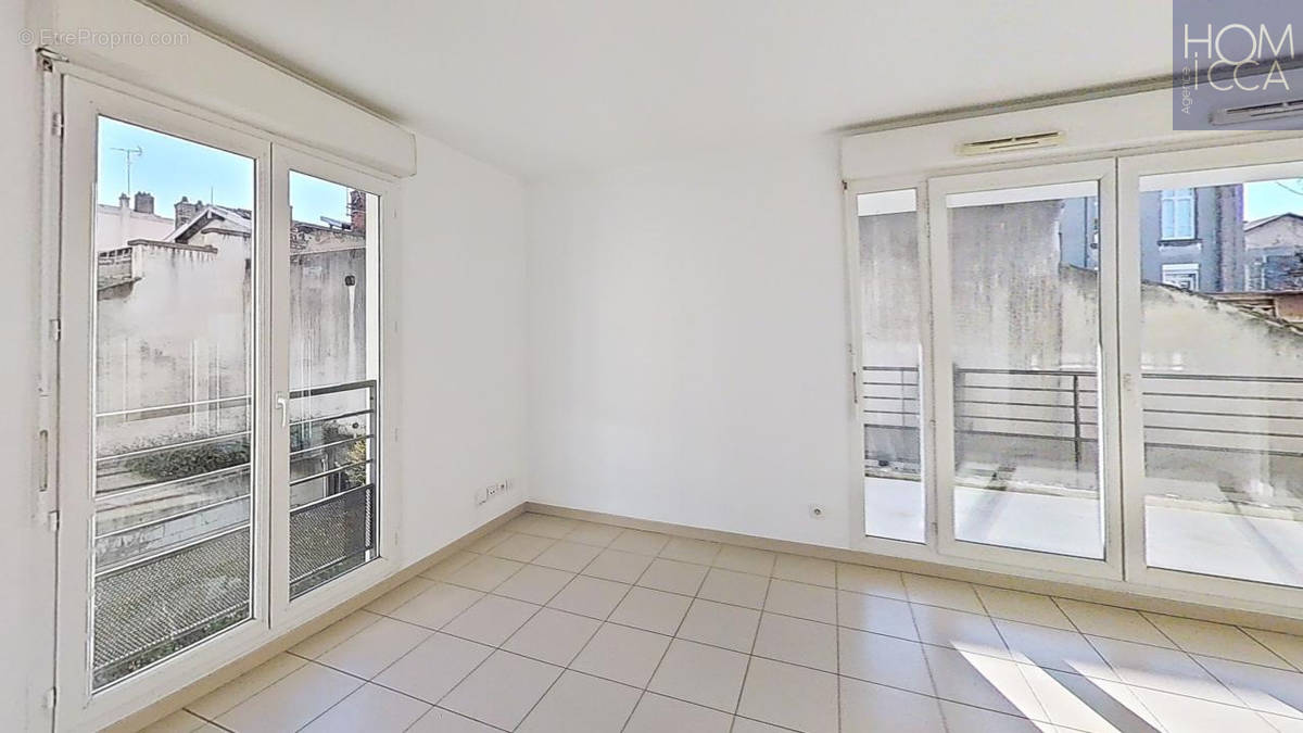 Appartement à LYON-9E