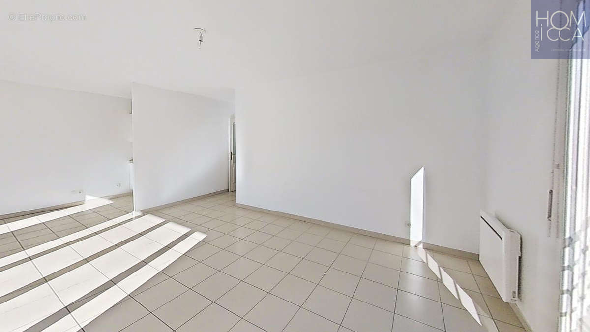 Appartement à LYON-9E