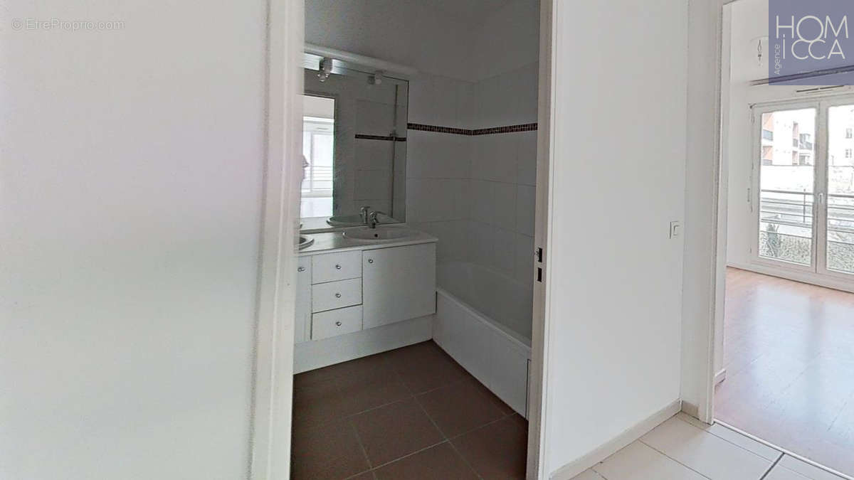 Appartement à LYON-9E