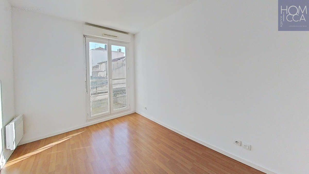 Appartement à LYON-9E