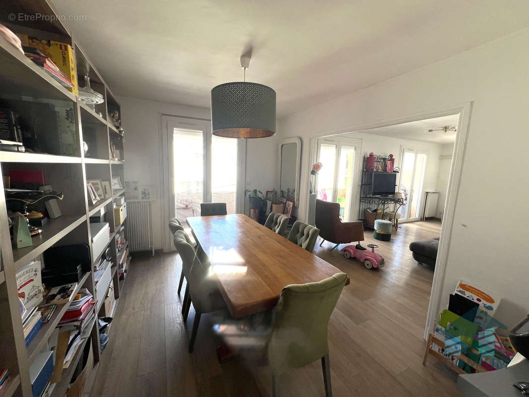 Appartement à BEZIERS