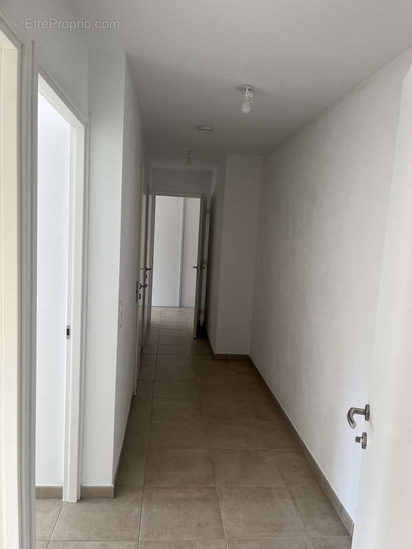 Appartement à MARSEILLE-8E