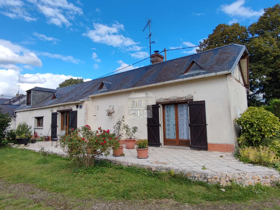 Maison à LA FERRIERE-SUR-RISLE