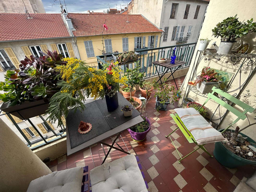 Appartement à NICE