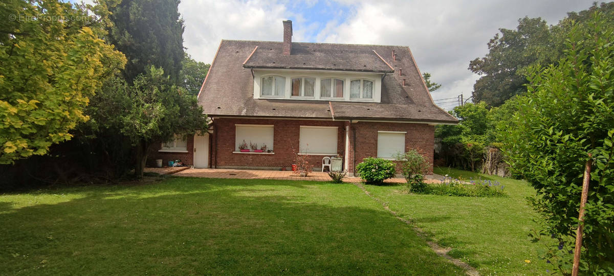 Maison à HENIN-BEAUMONT