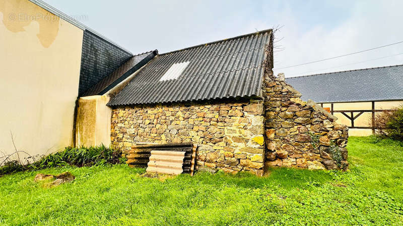 Maison à CAMARET-SUR-MER