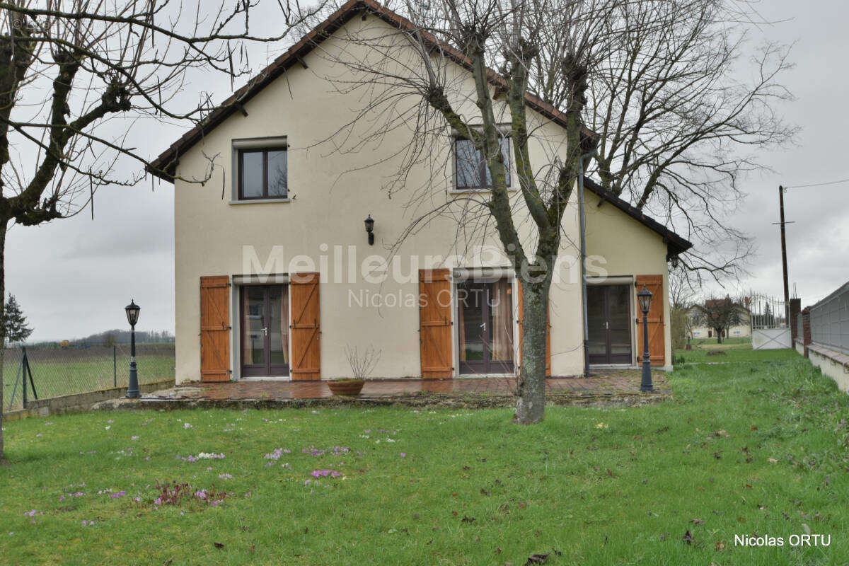 Maison à BRIENNE-LE-CHATEAU