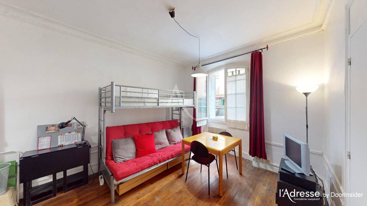 Appartement à PARIS-20E