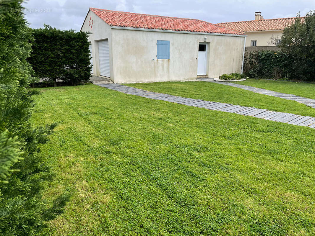 Terrain à BREM-SUR-MER