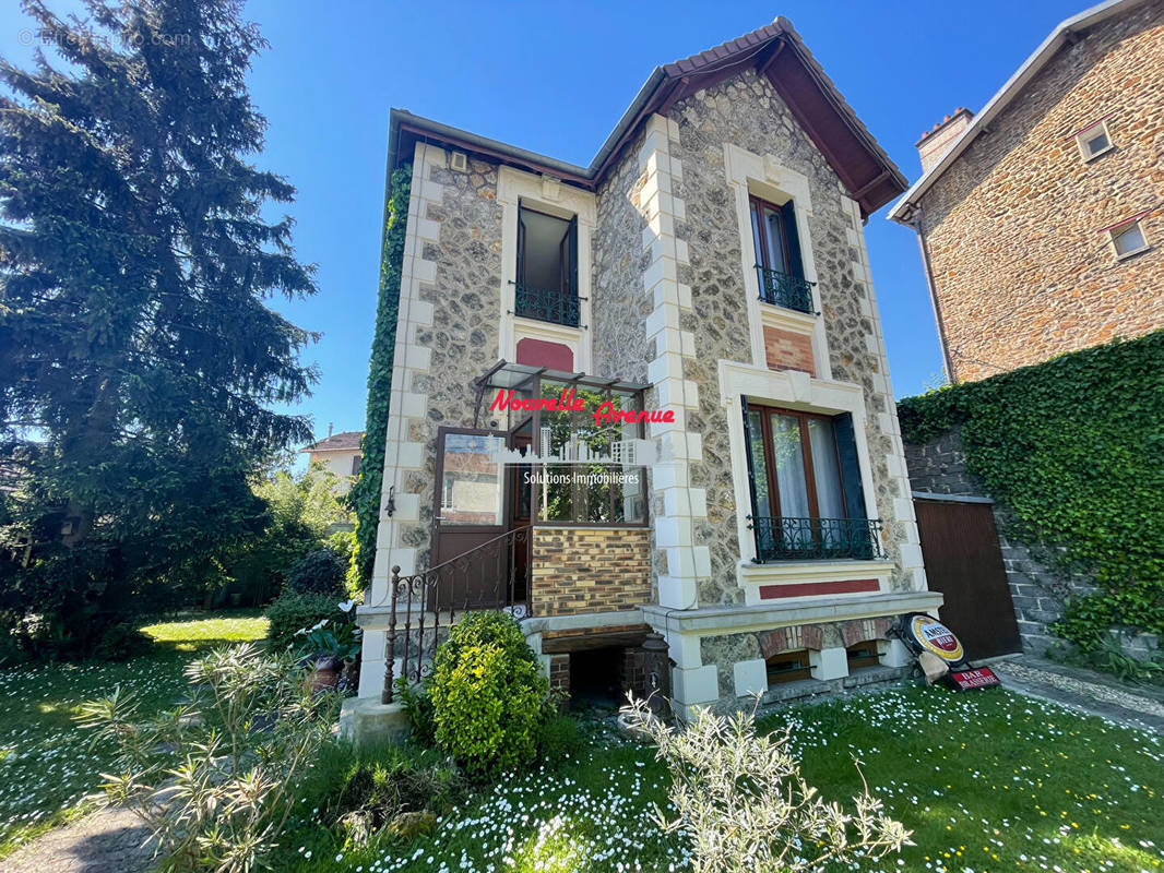 Maison à AULNAY-SOUS-BOIS