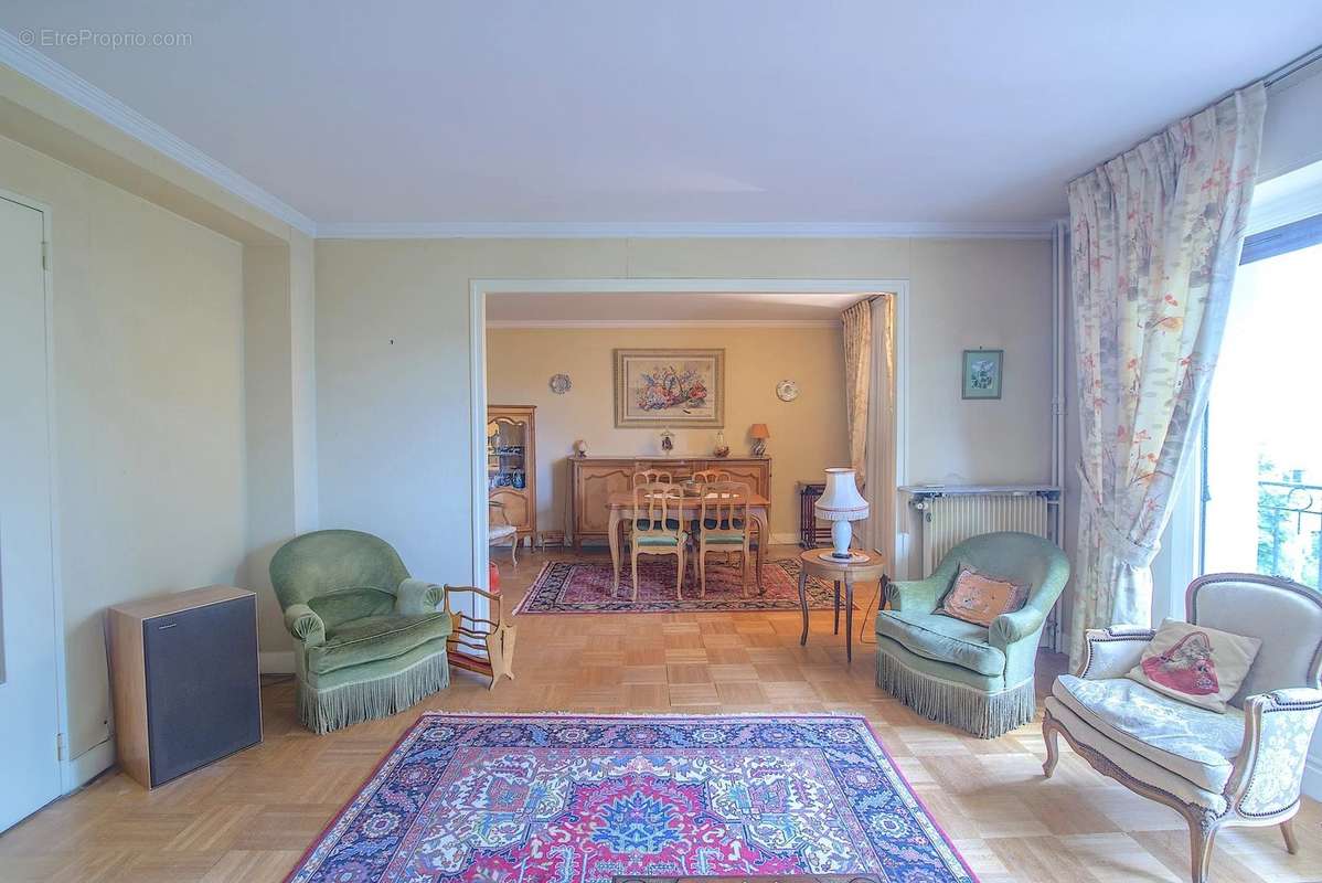 Appartement à VIROFLAY