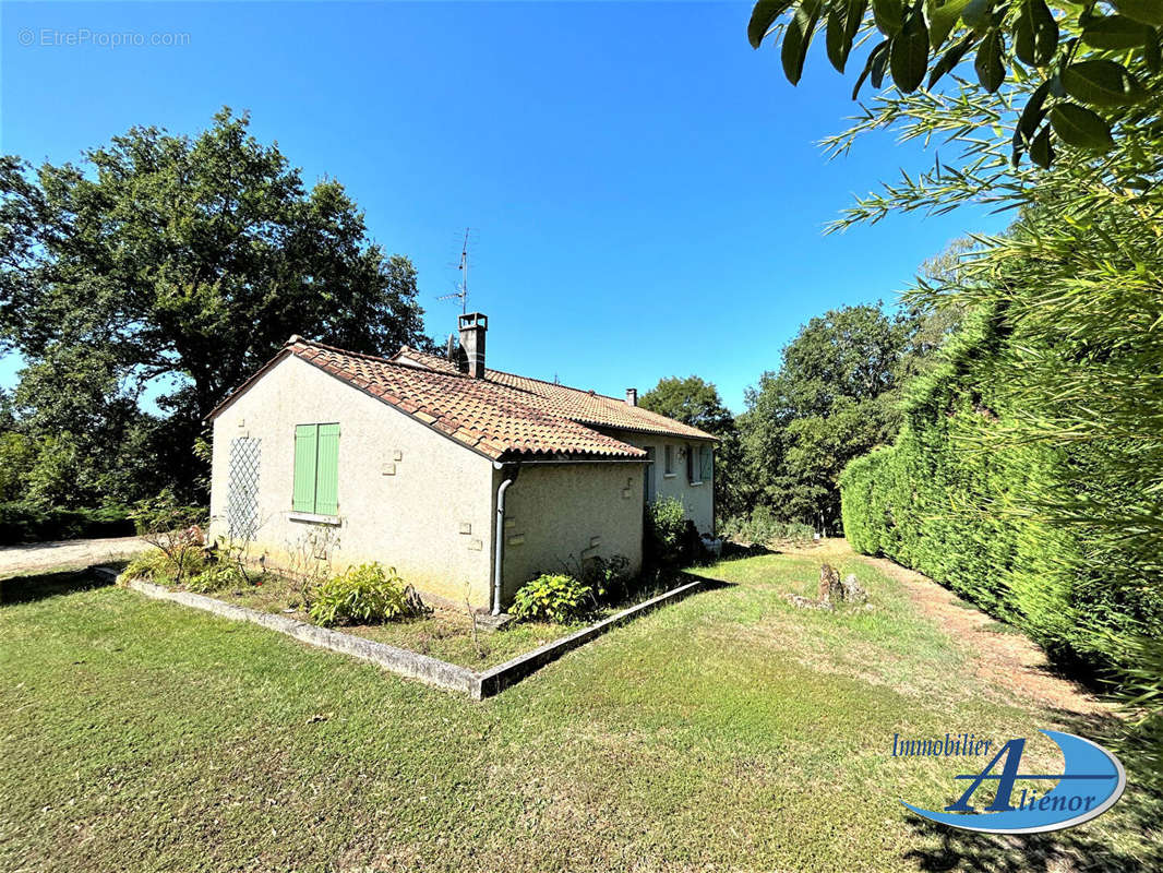 Maison à BRANTOME