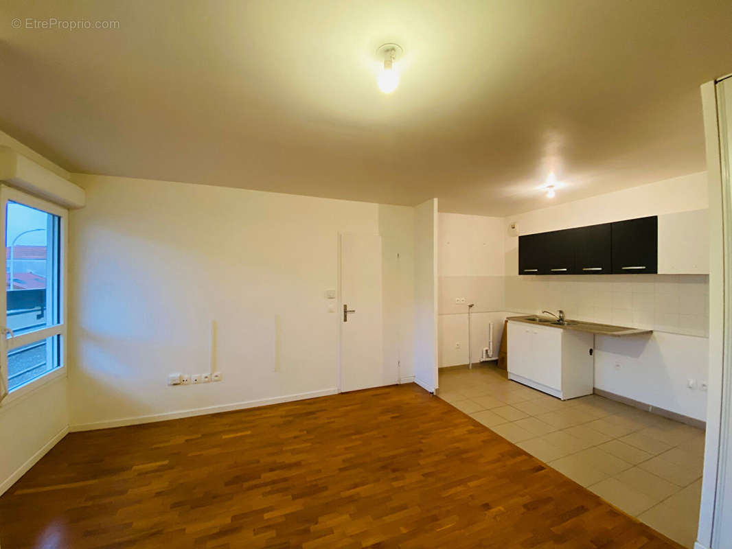 Appartement à LE PERREUX-SUR-MARNE