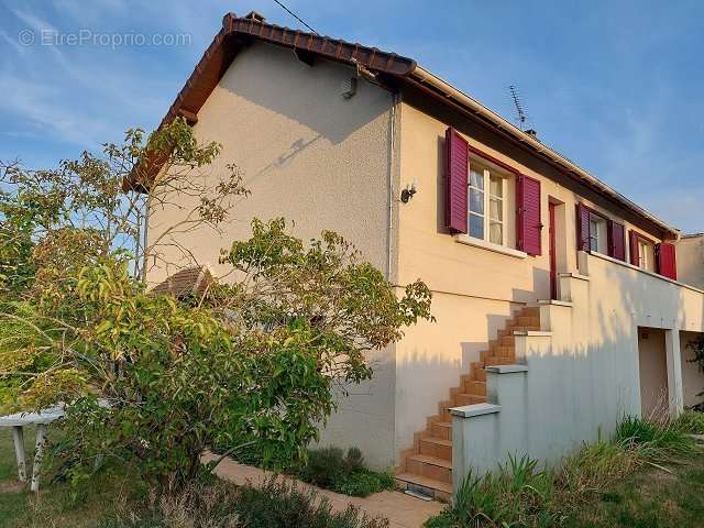 Maison à QUINCY-SOUS-SENART