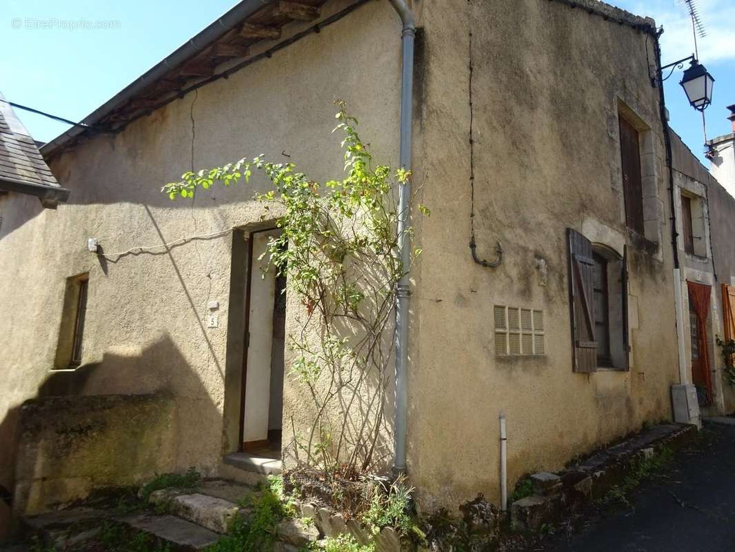 Maison à VALDIVIENNE