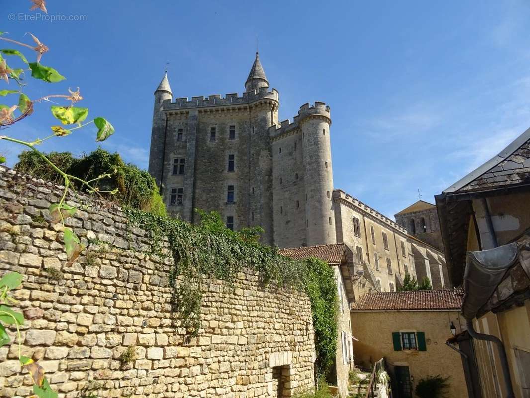 Maison à VALDIVIENNE