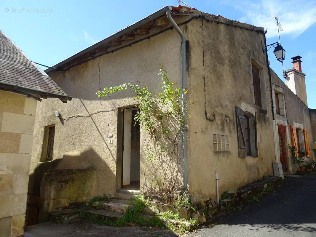 Maison à VALDIVIENNE