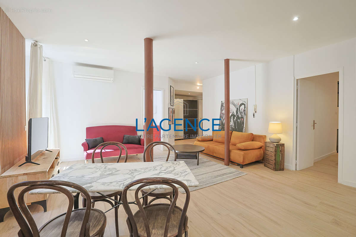 Appartement à HYERES