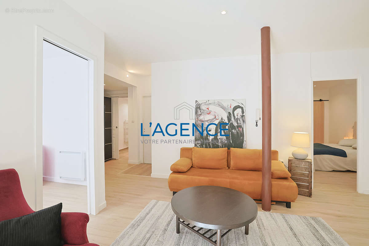 Appartement à HYERES