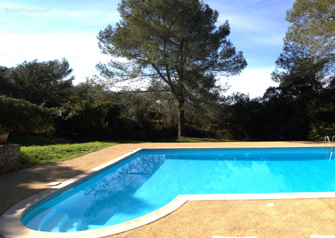 Maison à NIMES