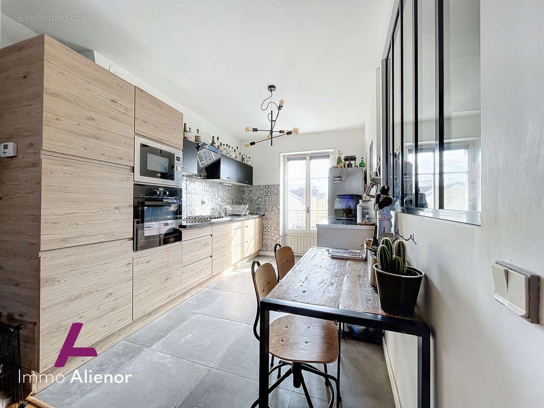 Appartement à LYON-7E