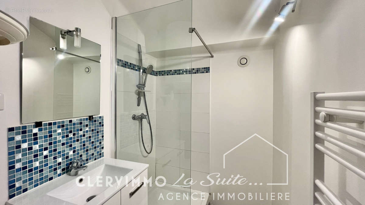 Appartement à MARSEILLE-11E