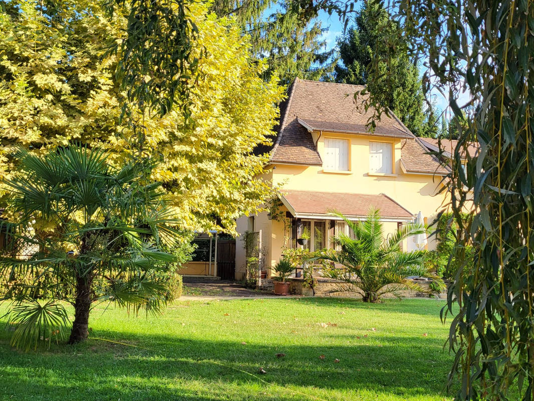 Maison à SARLAT-LA-CANEDA