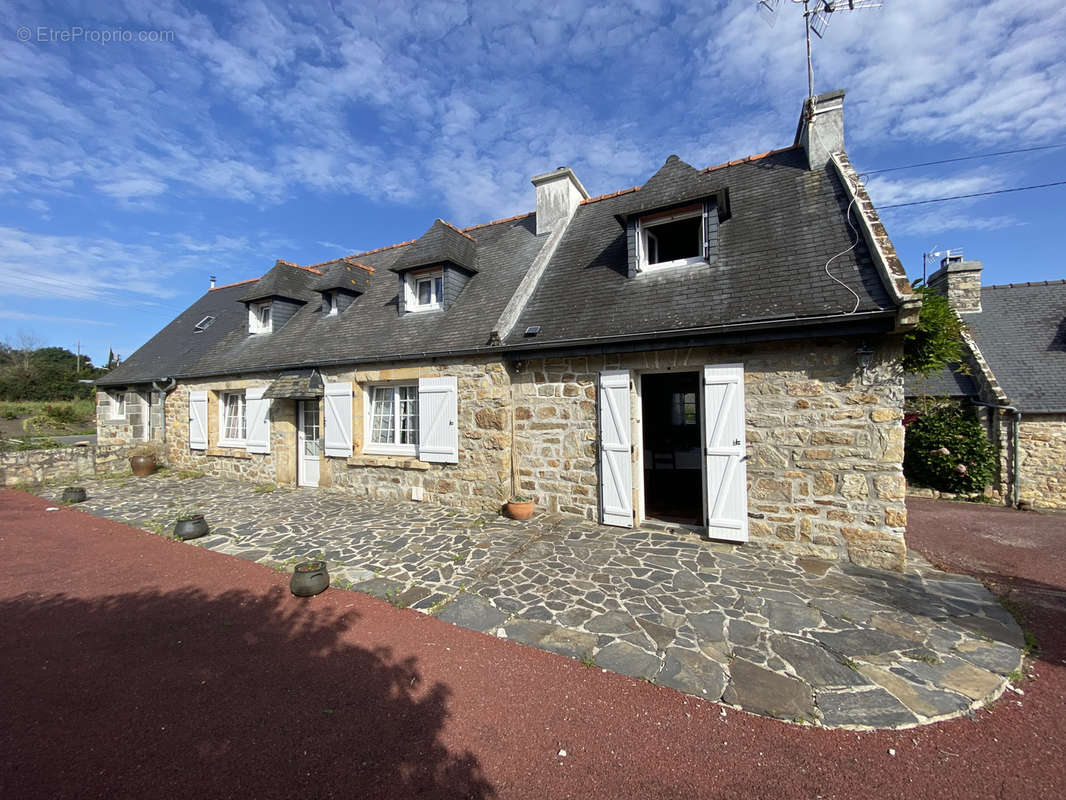 Maison à CAMARET-SUR-MER