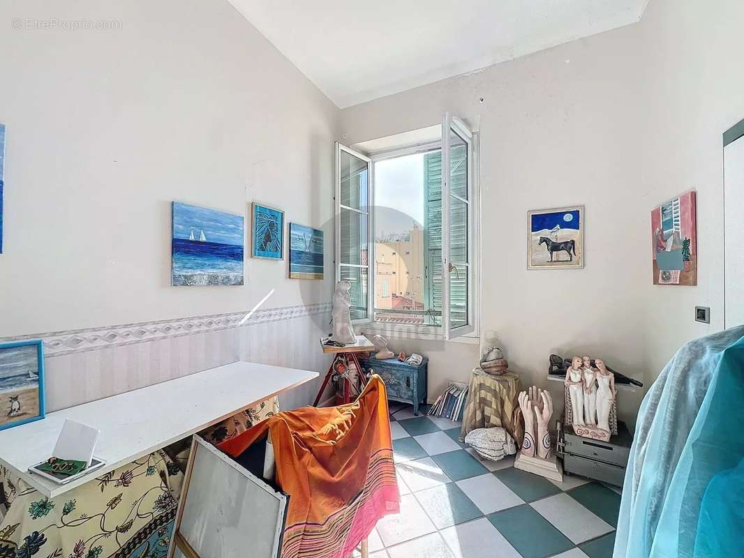 Appartement à MENTON