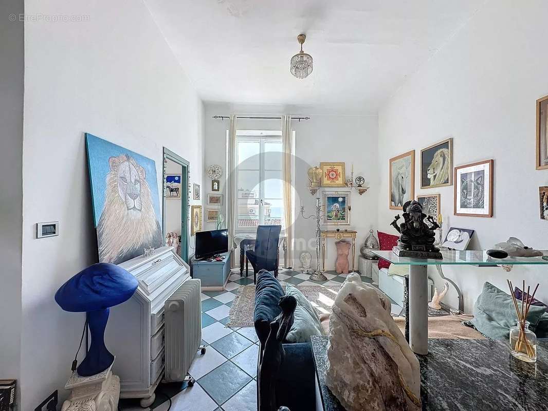 Appartement à MENTON