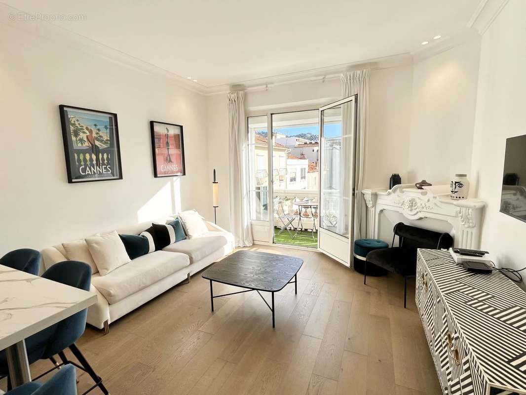 Appartement à CANNES