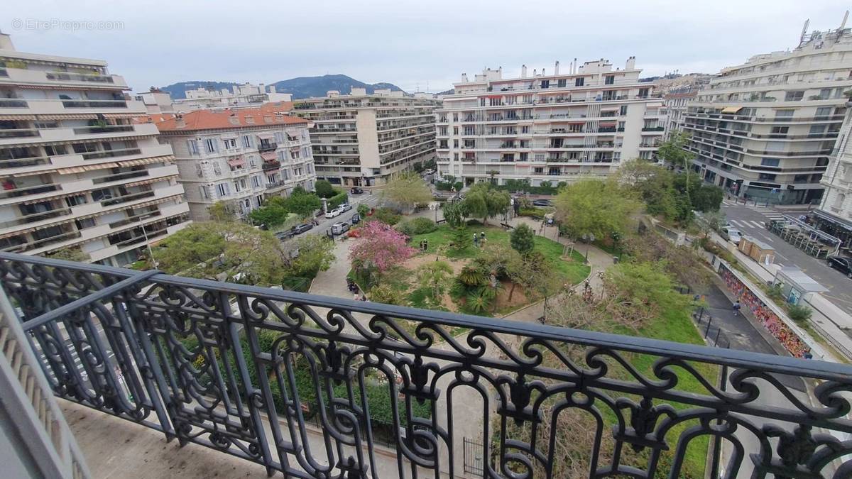 Appartement à NICE