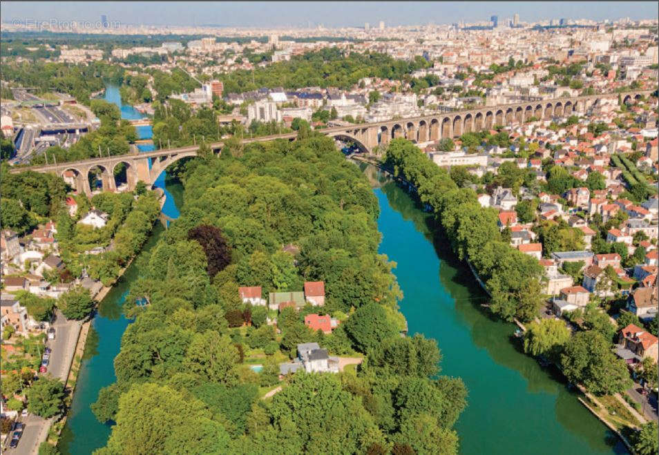 Appartement à LE PERREUX-SUR-MARNE