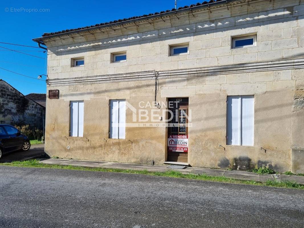 Maison à LUSSAC