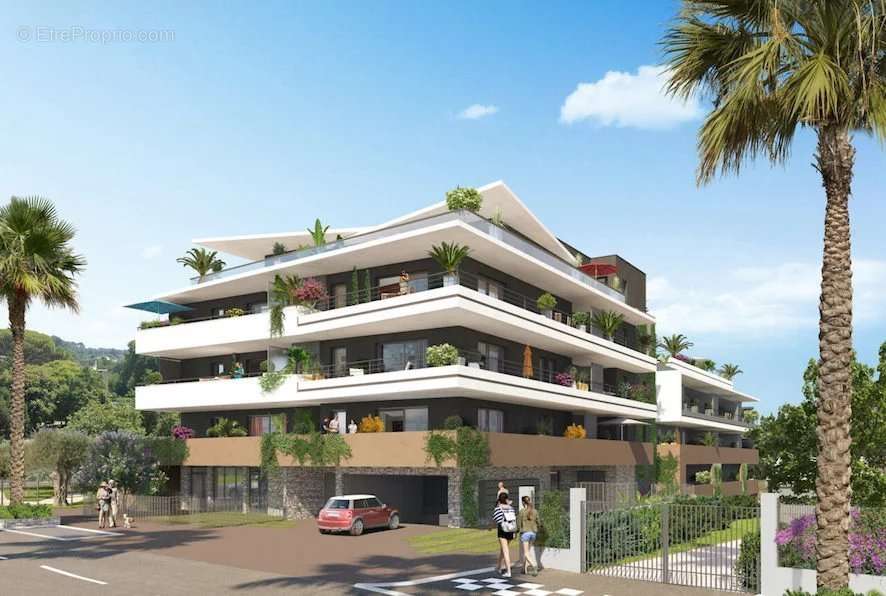 Appartement à VILLENEUVE-LOUBET