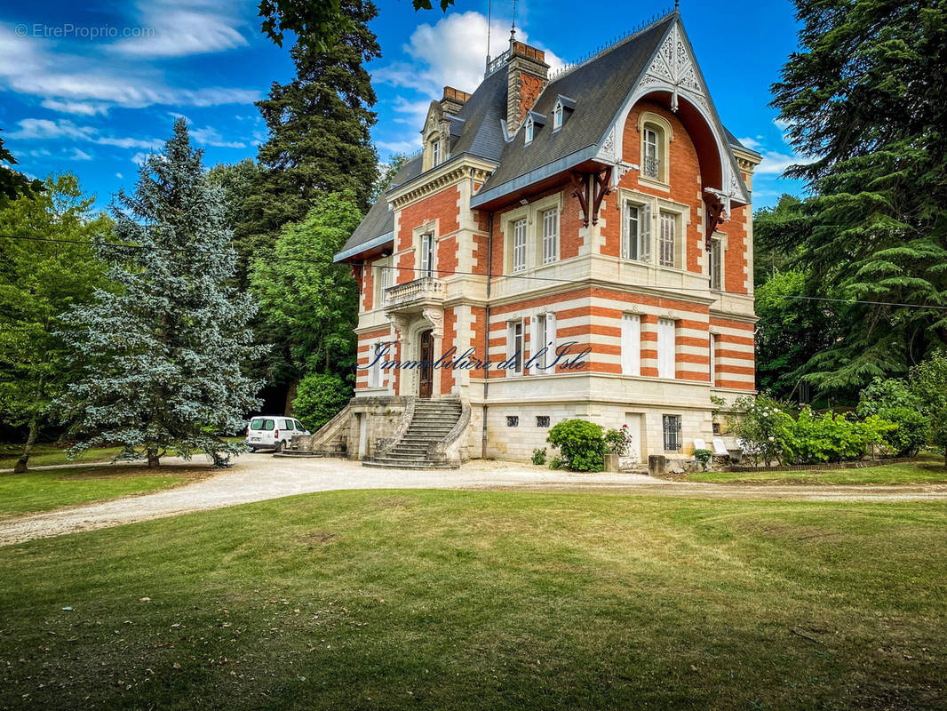 Maison à MARSAC-SUR-L&#039;ISLE