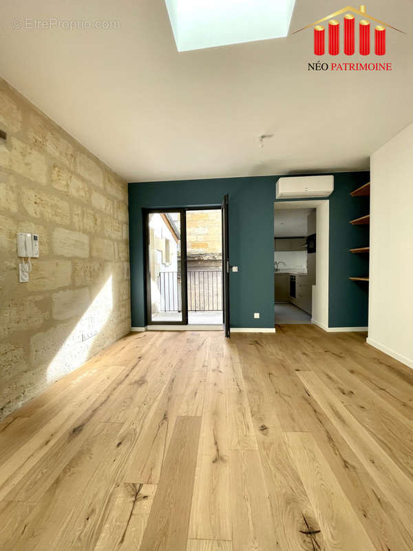 Appartement à BORDEAUX