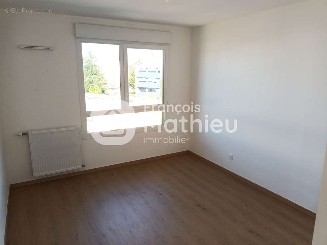 Appartement à RILLIEUX-LA-PAPE