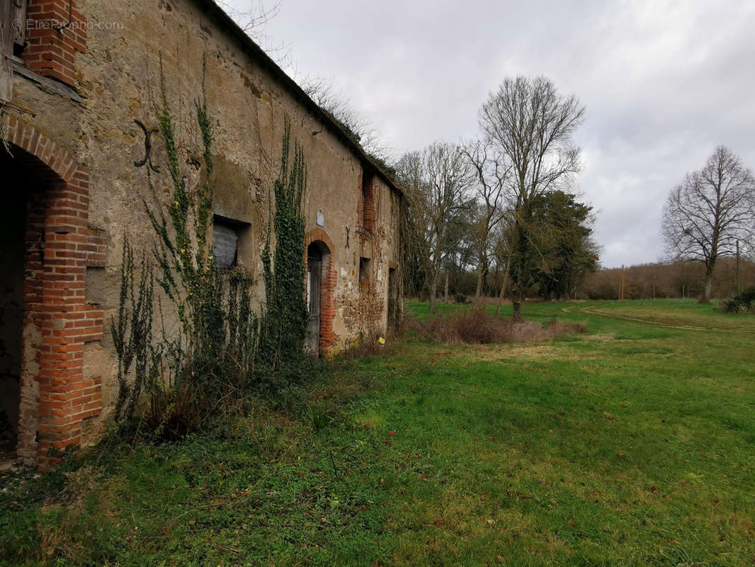 Maison à CHABRIS