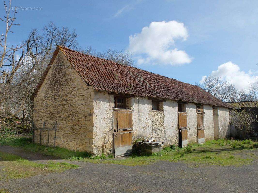 Maison à PARISOT