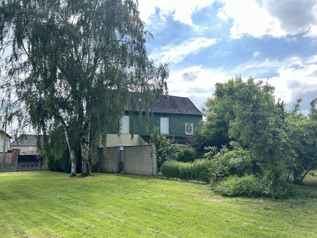 Maison à POIX-DE-PICARDIE