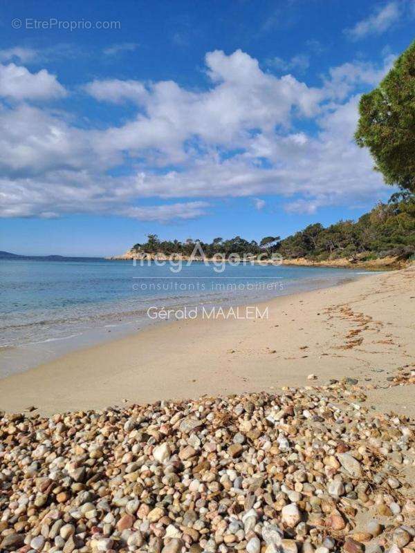 Appartement à LE LAVANDOU