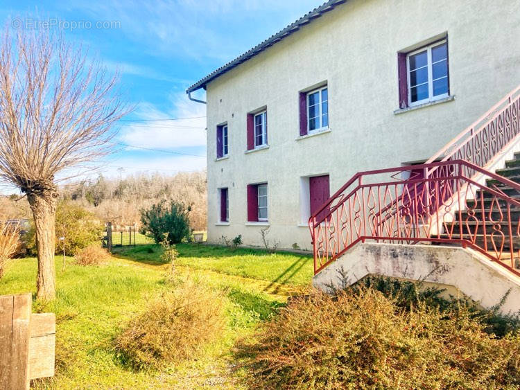 Maison à LA CHAPELLE-FAUCHER